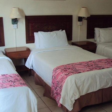 Seapark Condotel Hotel Kota Kinabalu Szoba fotó